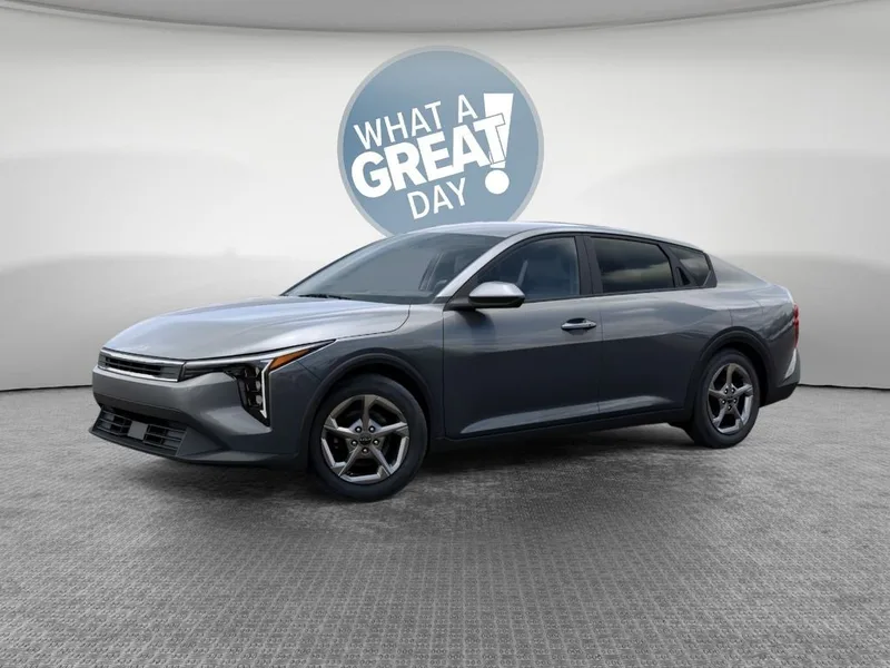2026 Kia K4 LXS, photo 3