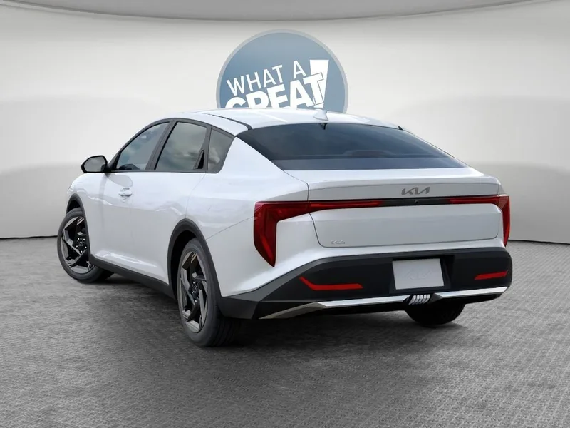 2026 Kia K4 EX, photo 4