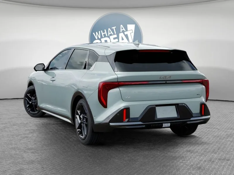 2026 Kia K4 GT-Line Turbo, photo 4