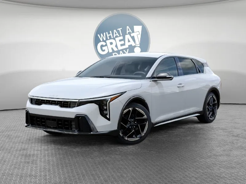 2027 Kia K4 Base