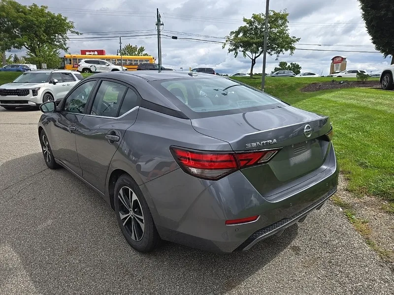 2023 Nissan Sentra SV, photo 6