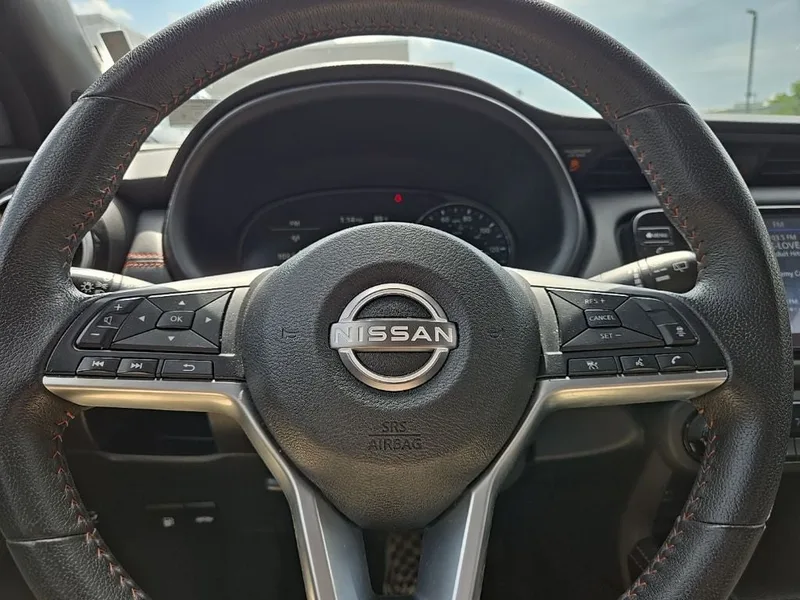 2023 Nissan Kicks SR, photo 15