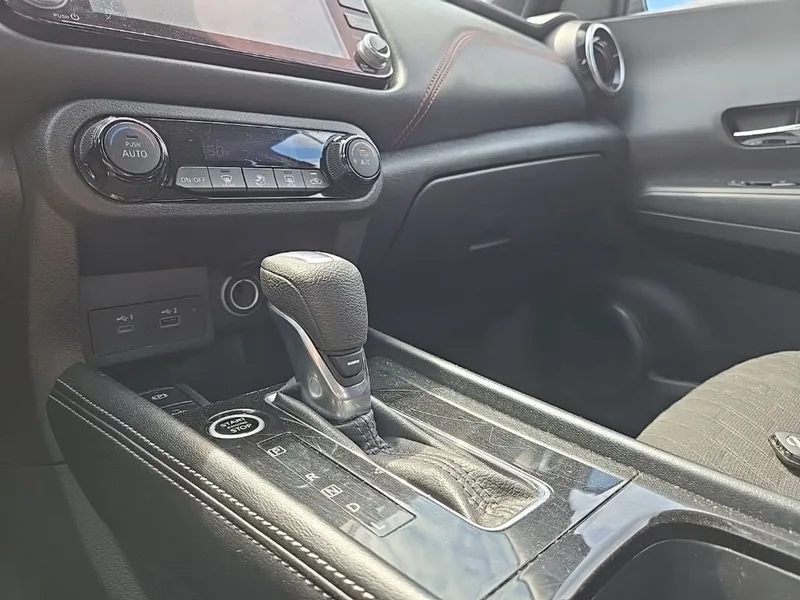 2023 Nissan Kicks SR, photo 26