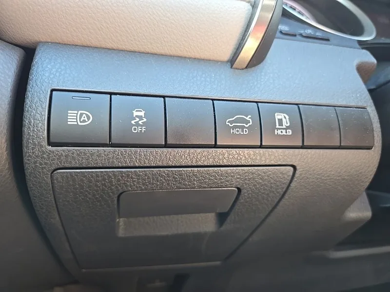 2024 Toyota Camry LE AWD, photo 18