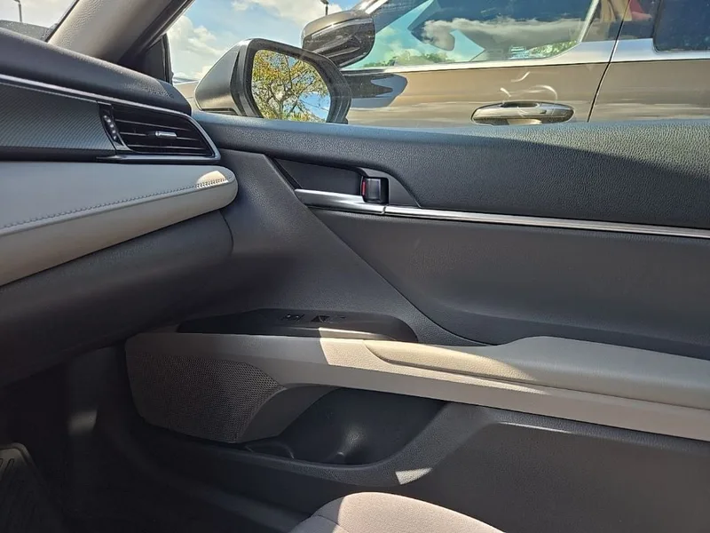 2024 Toyota Camry LE AWD, photo 23