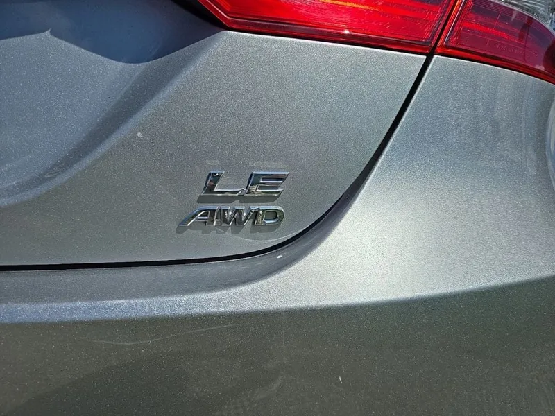 2024 Toyota Camry LE AWD, photo 4