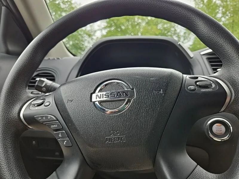 2020 Nissan Pathfinder S 4WD, photo 12