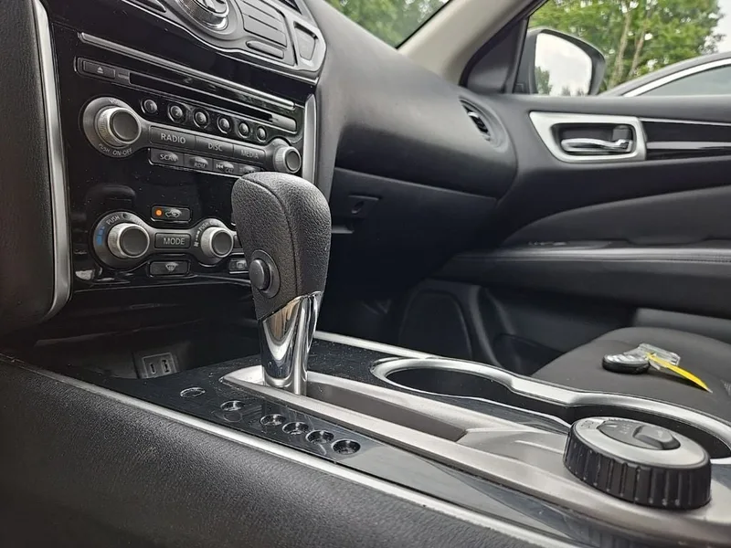 2020 Nissan Pathfinder S 4WD, photo 24
