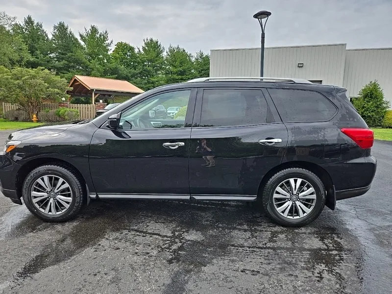 2020 Nissan Pathfinder S 4WD, photo 7
