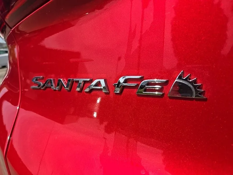 2020 Hyundai Santa Fe Limited AWD, photo 5