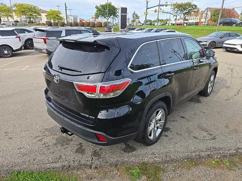 2014 Toyota Highlander Limited Platinum V6 AWD, photo 3
