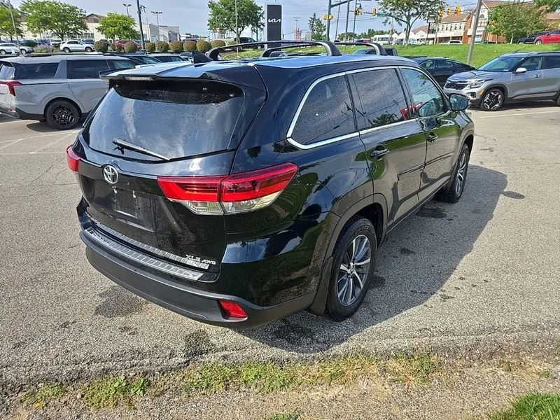 2018 Toyota Highlander XLE AWD, photo 3