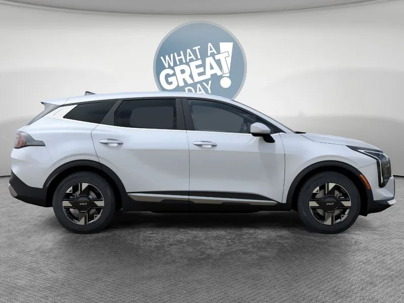 2027 Kia Sportage LX, photo 7