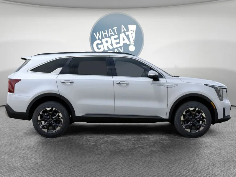 2026 Kia Sorento S, photo 7