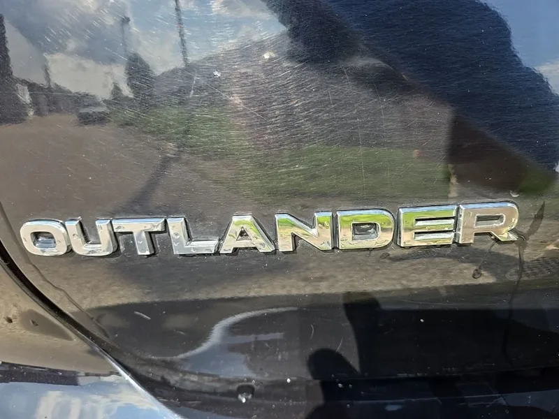 2024 Mitsubishi Outlander SE 4WD, photo 6