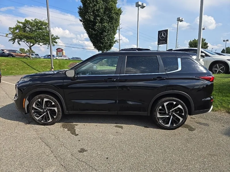 2024 Mitsubishi Outlander SE 4WD, photo 9