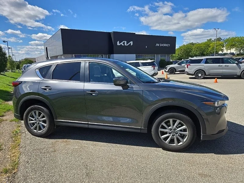 2022 Mazda CX-5 2.5 S Preferred Package AWD, photo 2