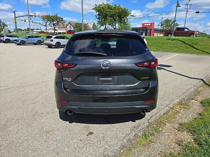 2022 Mazda CX-5 2.5 S Preferred Package AWD, photo 4