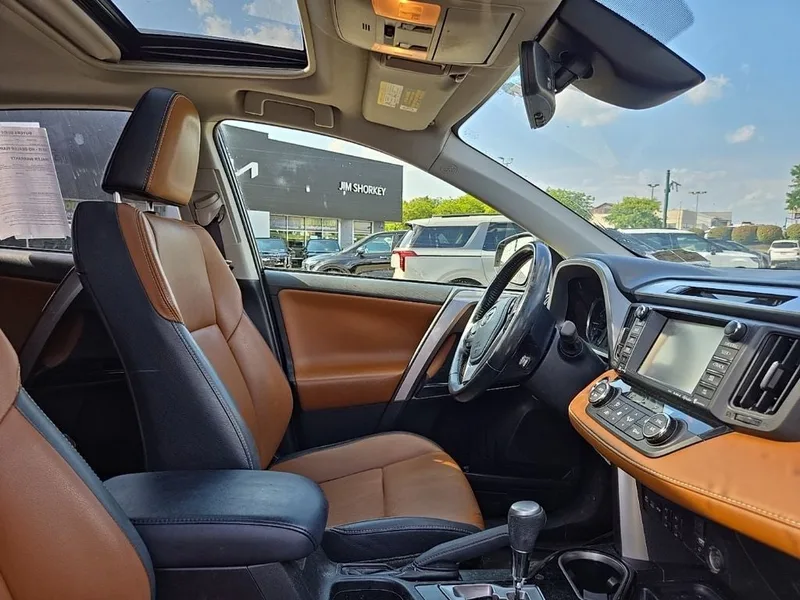2017 Toyota RAV4 Hybrid Limited AWD, photo 20