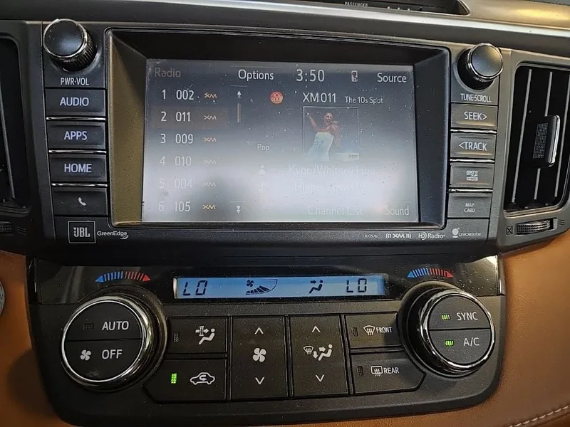 2017 Toyota RAV4 Hybrid Limited AWD, photo 23
