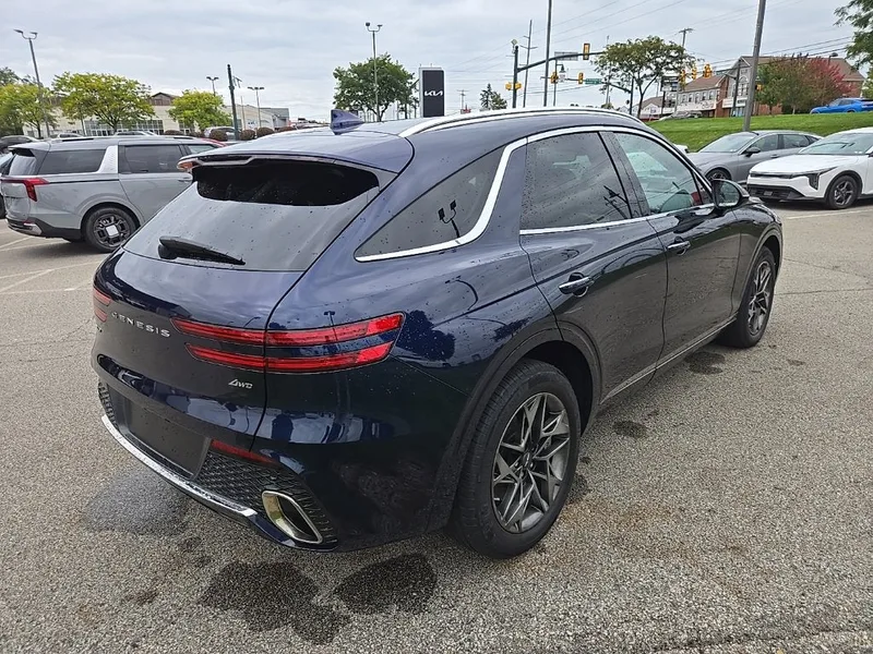 2023 Genesis GV70 2.5T AWD, photo 3