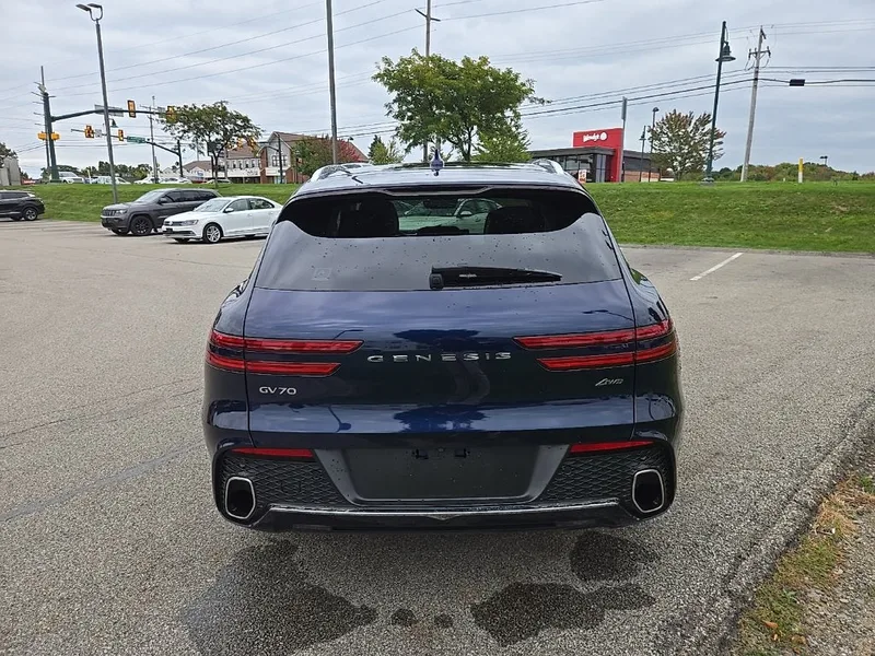 2023 Genesis GV70 2.5T AWD, photo 4