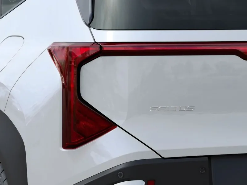 2027 Kia Seltos LX, photo 11