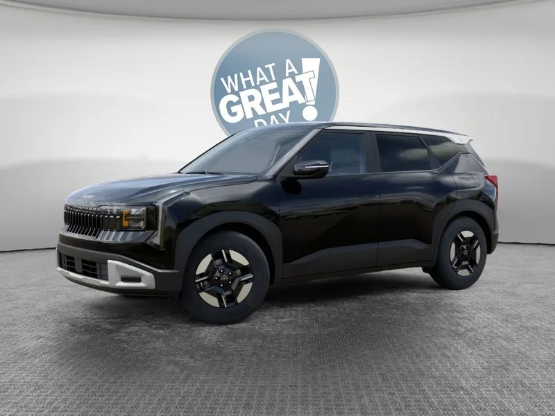 2027 Kia Seltos LX, photo 3