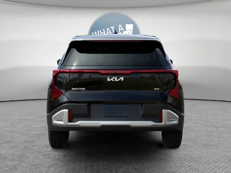 2027 Kia Seltos LX, photo 5