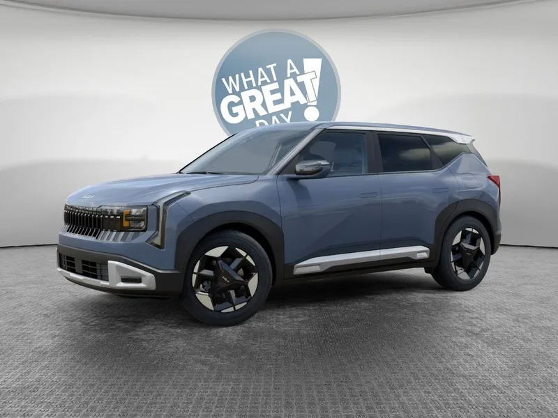 2027 Kia Seltos S, photo 3
