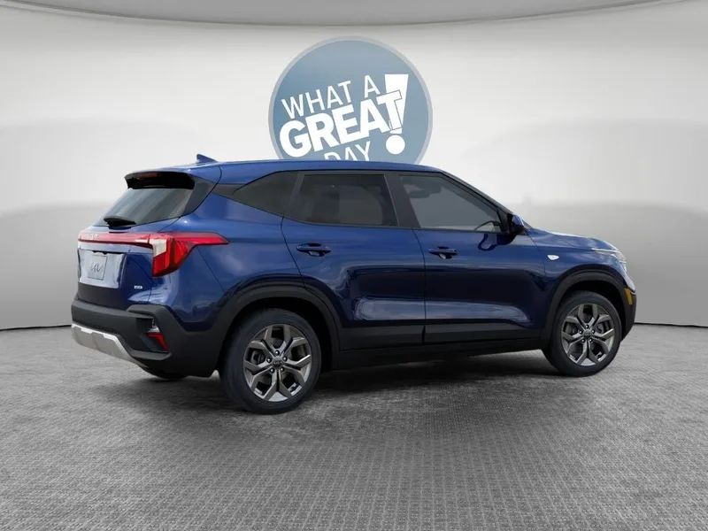 2026 Kia Seltos LX, photo 6