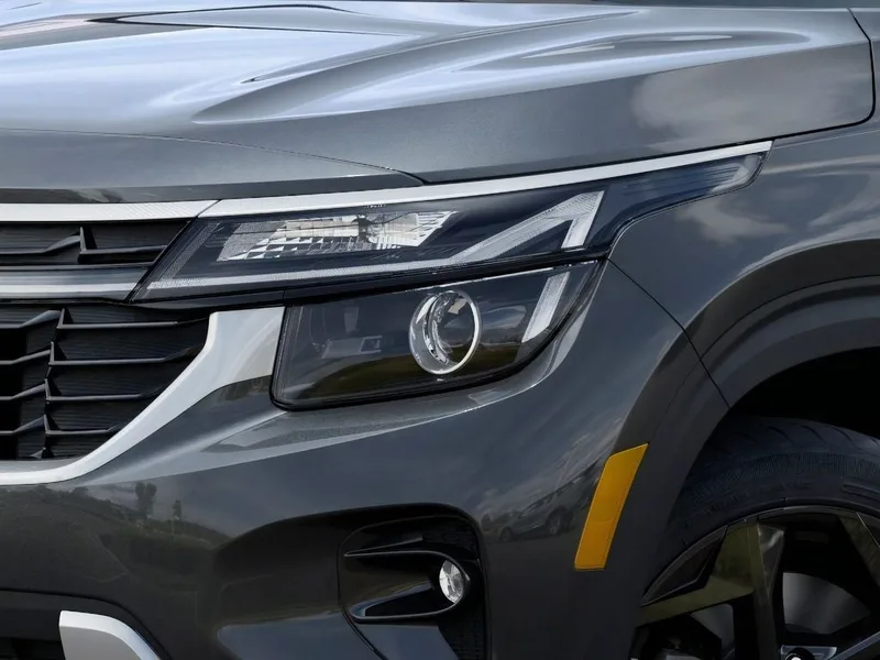 2026 Kia Seltos EX, photo 10