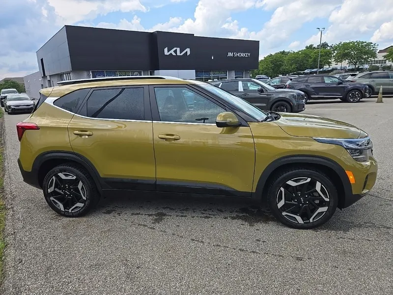 2024 Kia Seltos SX AWD, photo 2