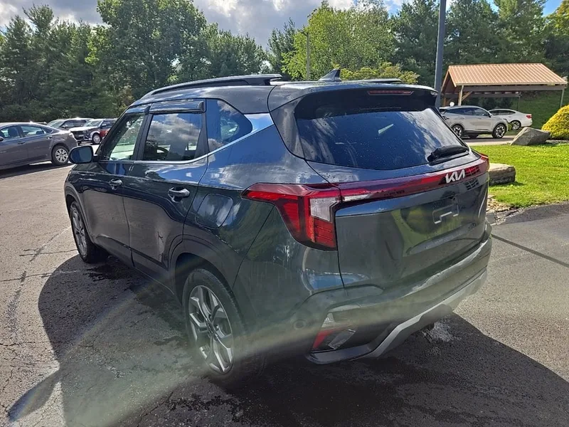 2024 Kia Seltos S AWD, photo 6
