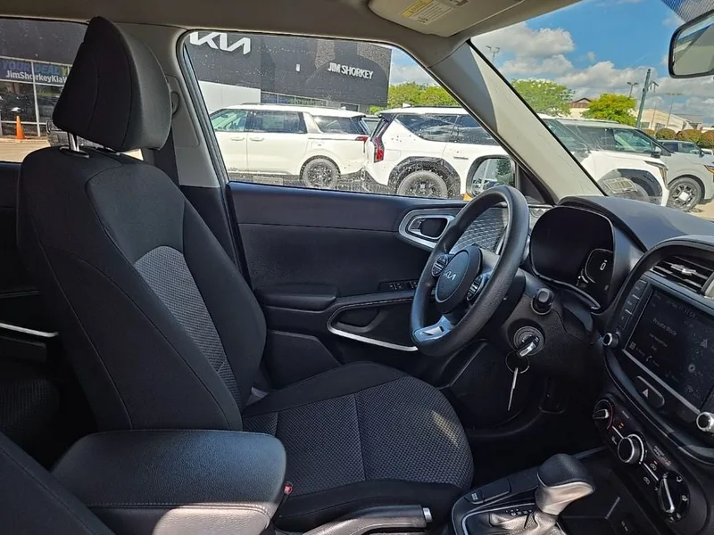 2024 Kia Soul LX W/Tech Pack, photo 33