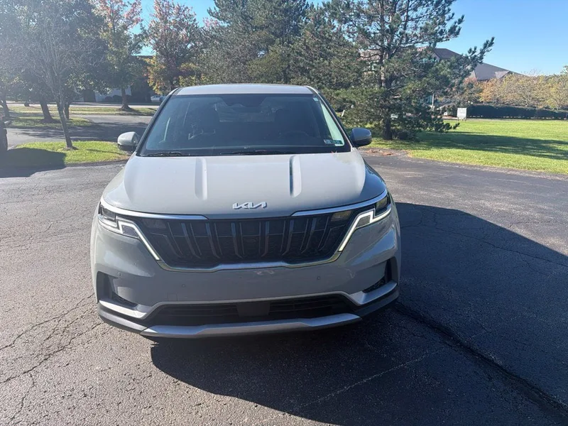 2024 Kia Carnival EX, photo 2