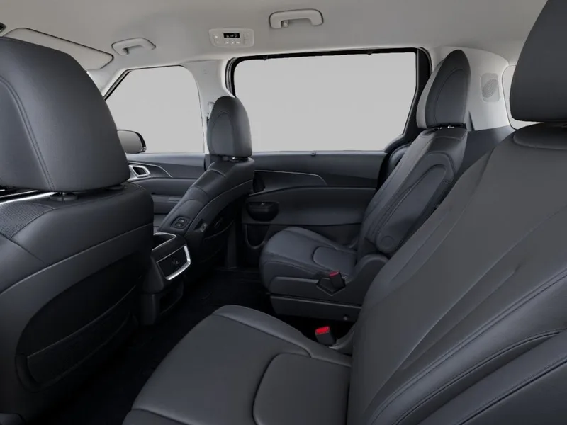 2027 Kia Carnival EX, photo 18