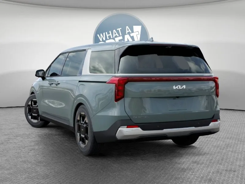 2027 Kia Carnival EX, photo 4