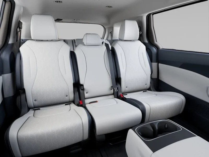 2026 Kia Carnival EX, photo 16