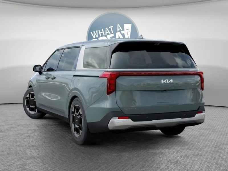 2027 Kia Carnival EX, photo 4