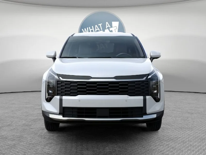 2027 Kia Sportage LX, photo 2